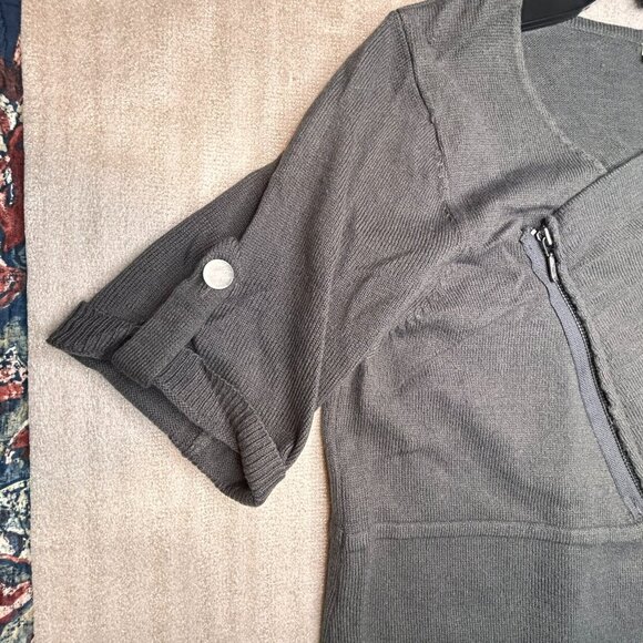 Cato's Women's Sweater Dress Size Medium - Picture 11 of 12